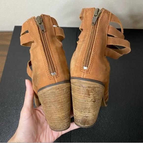 FREE PEOPLE tan leather Hybrid slit heeled ankle boots 40 - Picture 6 of 11